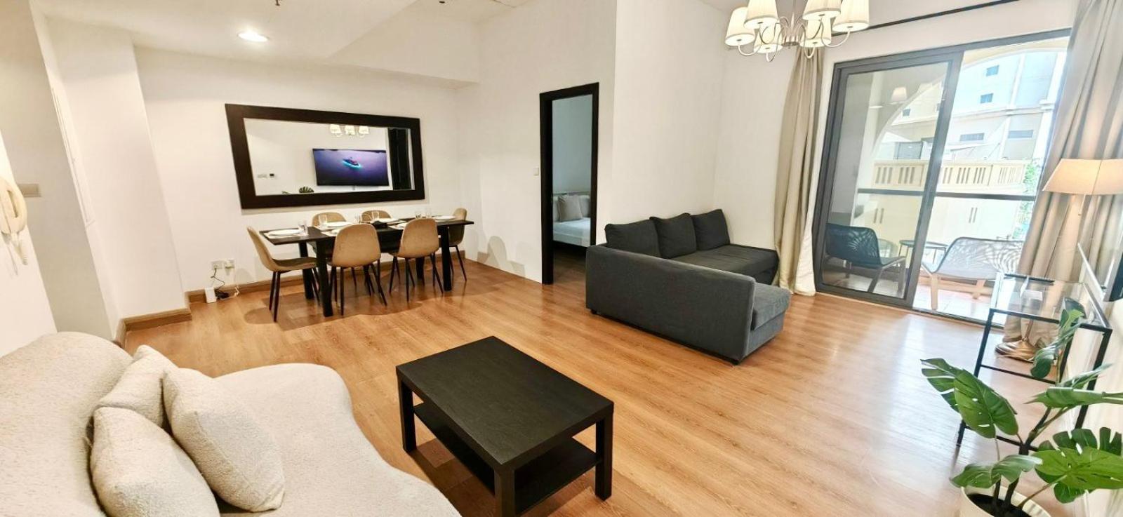 Beautiful 2Br & 4Br Apartments On Jbr Beach, Walking Distance To Bluewaters Island - By Sunkissed Holiday Homes Ντουμπάι Εξωτερικό φωτογραφία