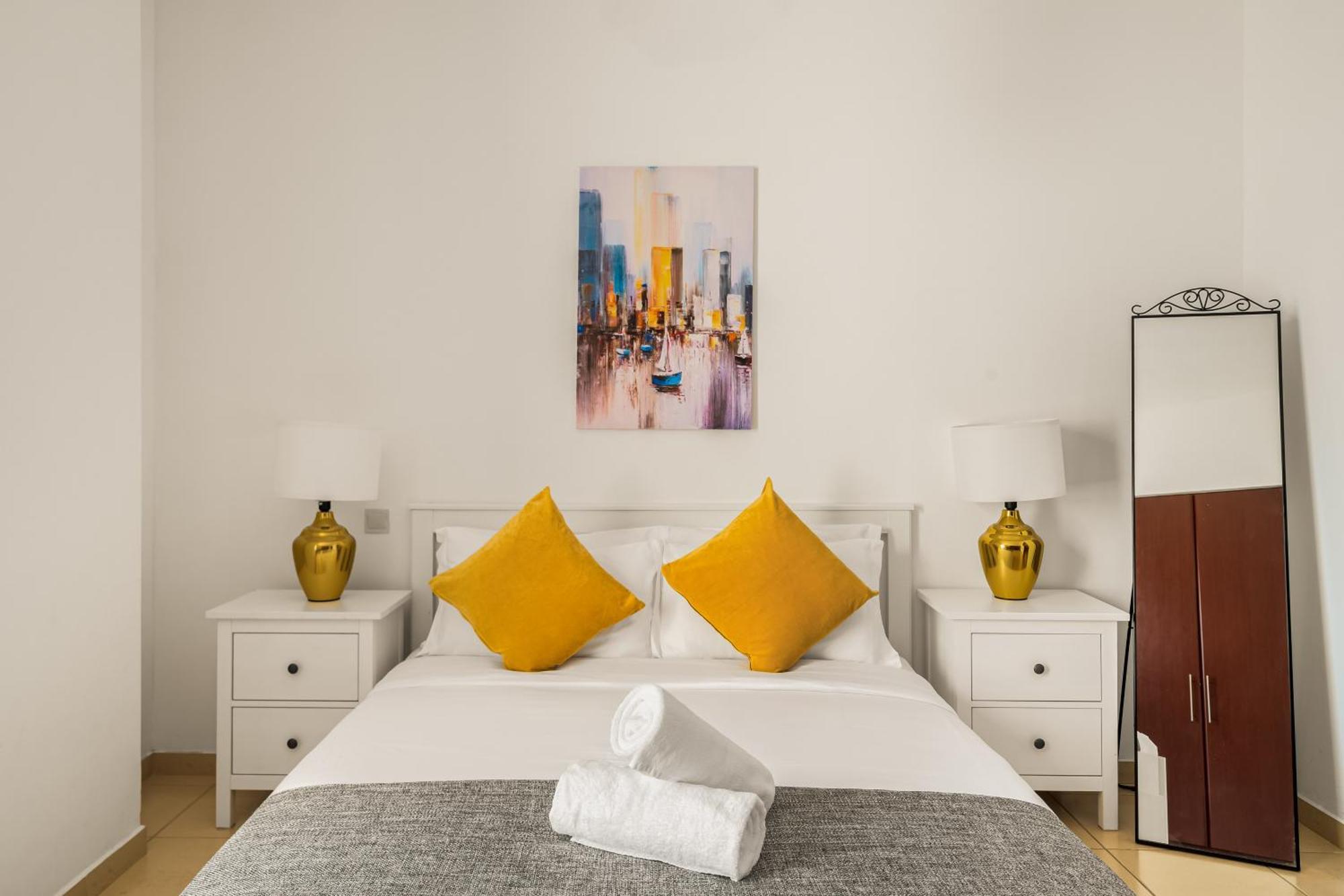 Beautiful 2Br & 4Br Apartments On Jbr Beach, Walking Distance To Bluewaters Island - By Sunkissed Holiday Homes Ντουμπάι Εξωτερικό φωτογραφία